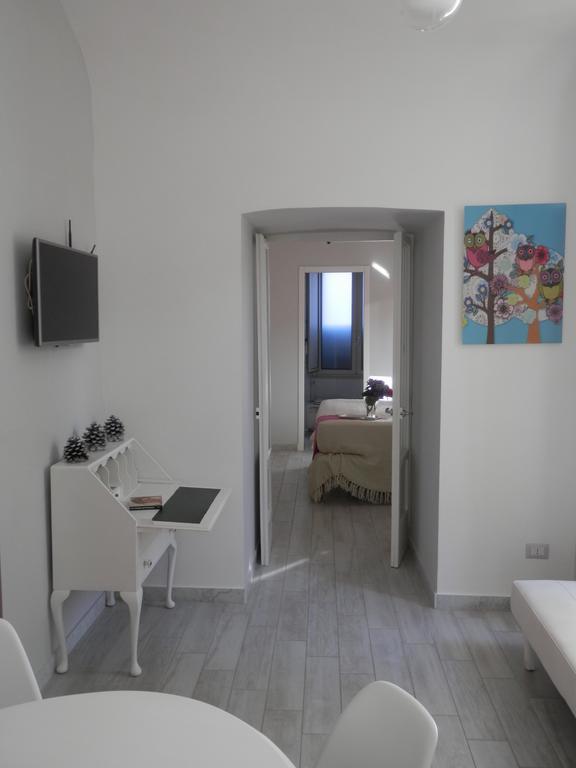 Dreaming Sorrento Suites ภายนอก รูปภาพ