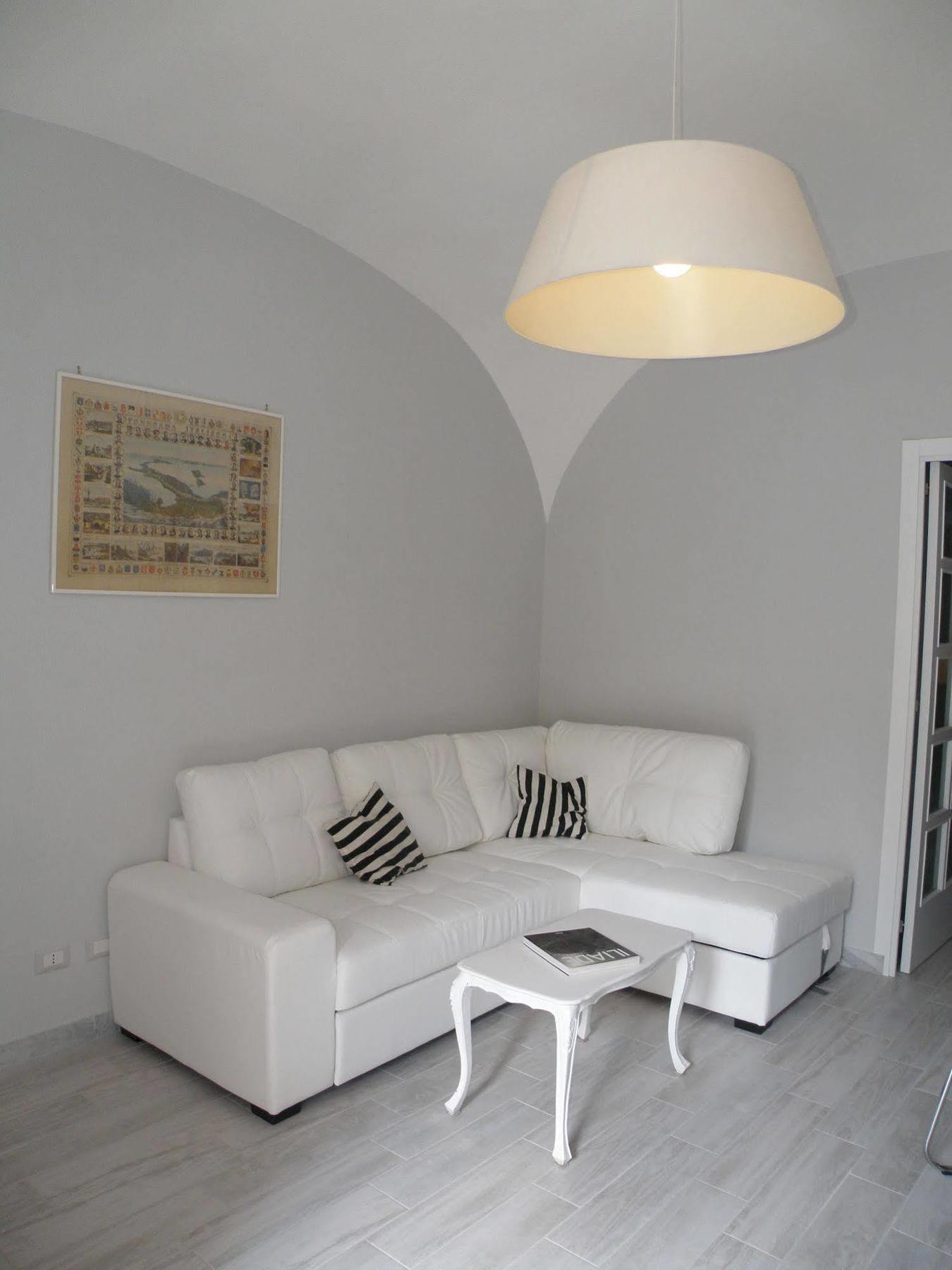 Dreaming Sorrento Suites ภายนอก รูปภาพ